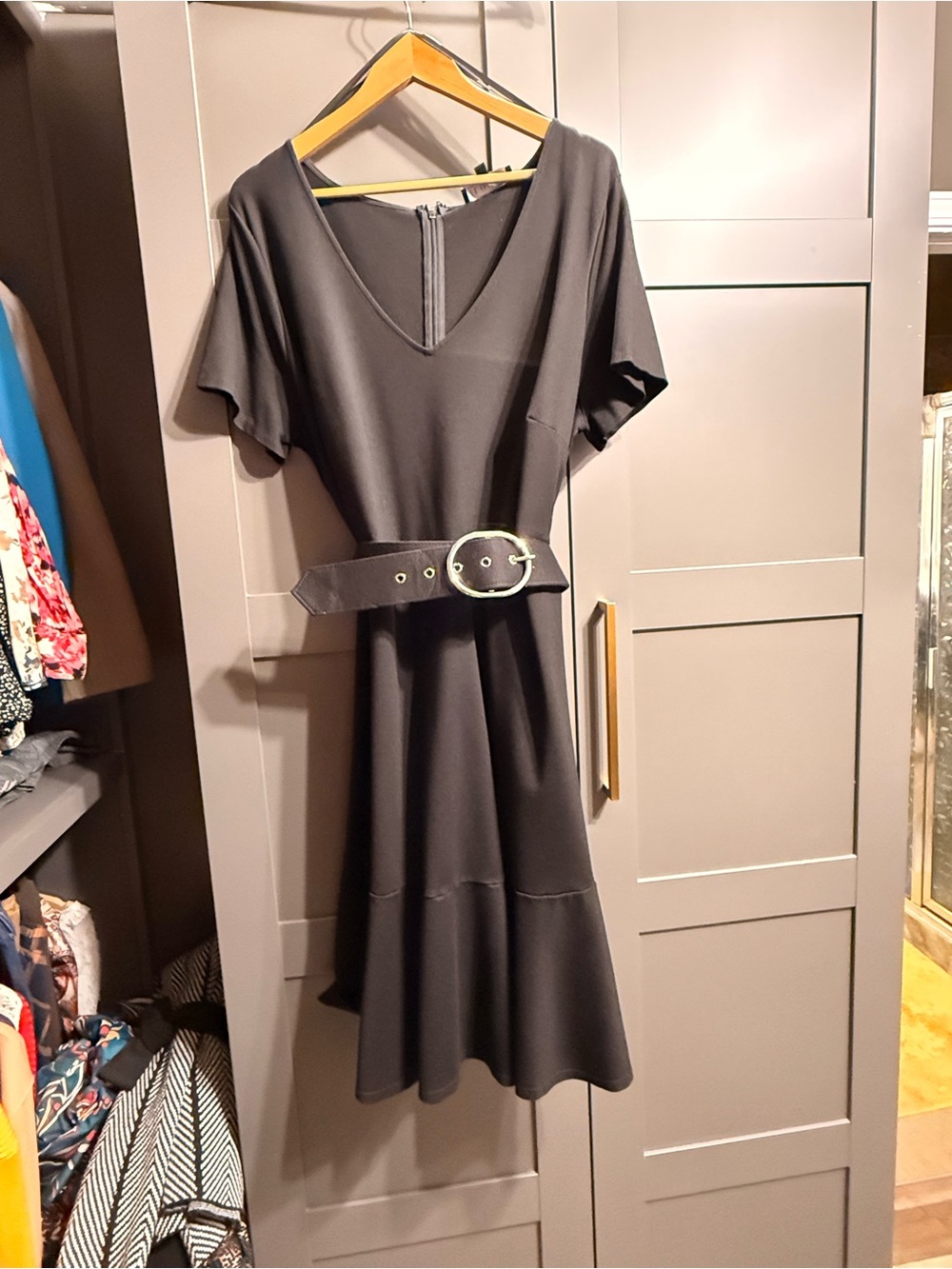 Eloquii Black V-Neck Short Sleeve Belted Midi Dress